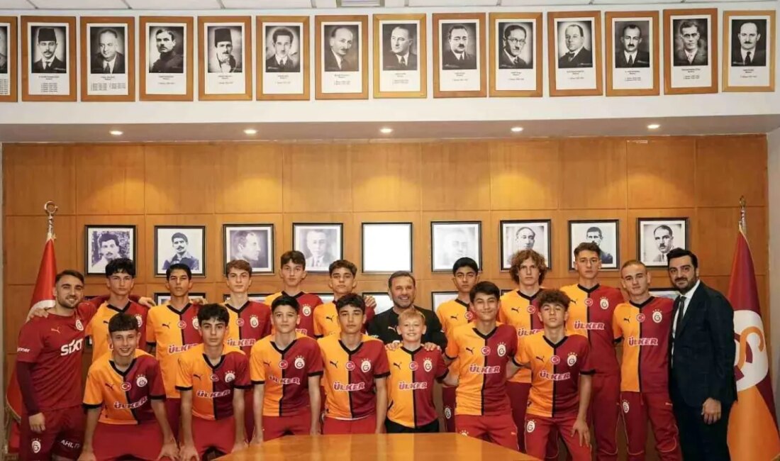Galatasaray Futbol Akademisi, geleceğin yıldızlarını yetiştirmek üzere 16 genç yetenekle