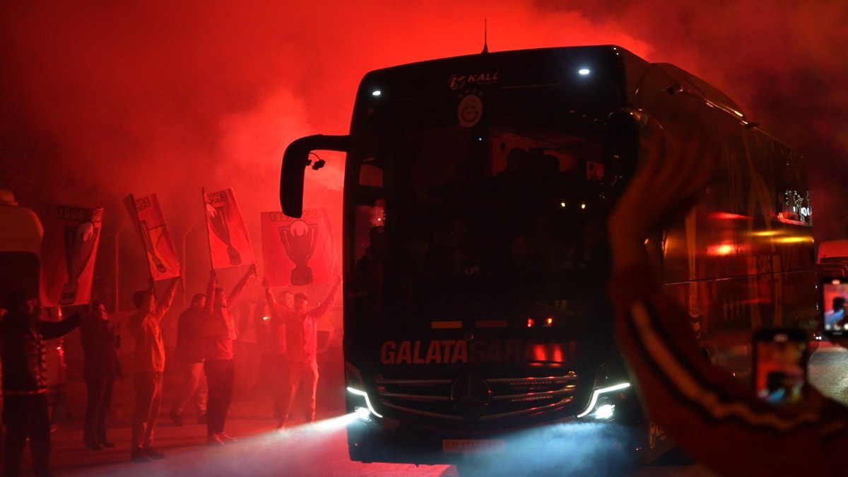 Galatasaray, Gaziantep FK ile oynayacağı önemli maç için Gaziantep'e gitti.