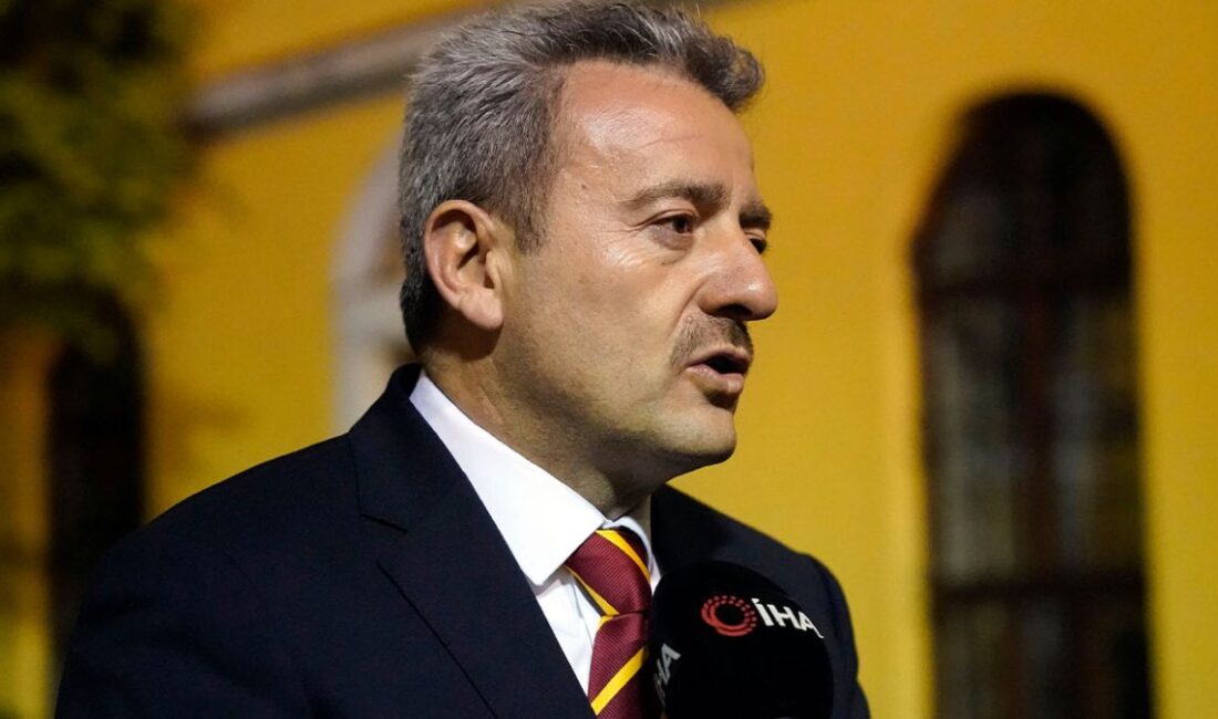 Galatasaray, Gaziantep FK'yi deplasmanda 3-1'lik skorla mağlup ederek önemli bir