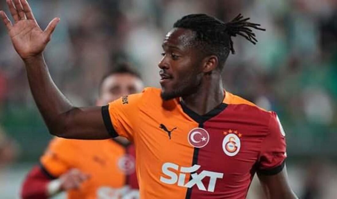 Galatasaray, Belçikalı forvet Michy Batshuayi ile yollarını ayırdı. Bu gelişme,