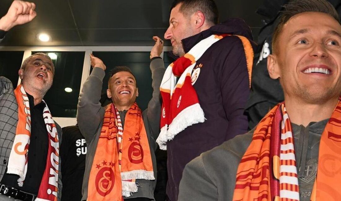Galatasaray, Przemyslaw Frankowski ile anlaşarak transfer dönemine damgasını vurdu. Polonyalı