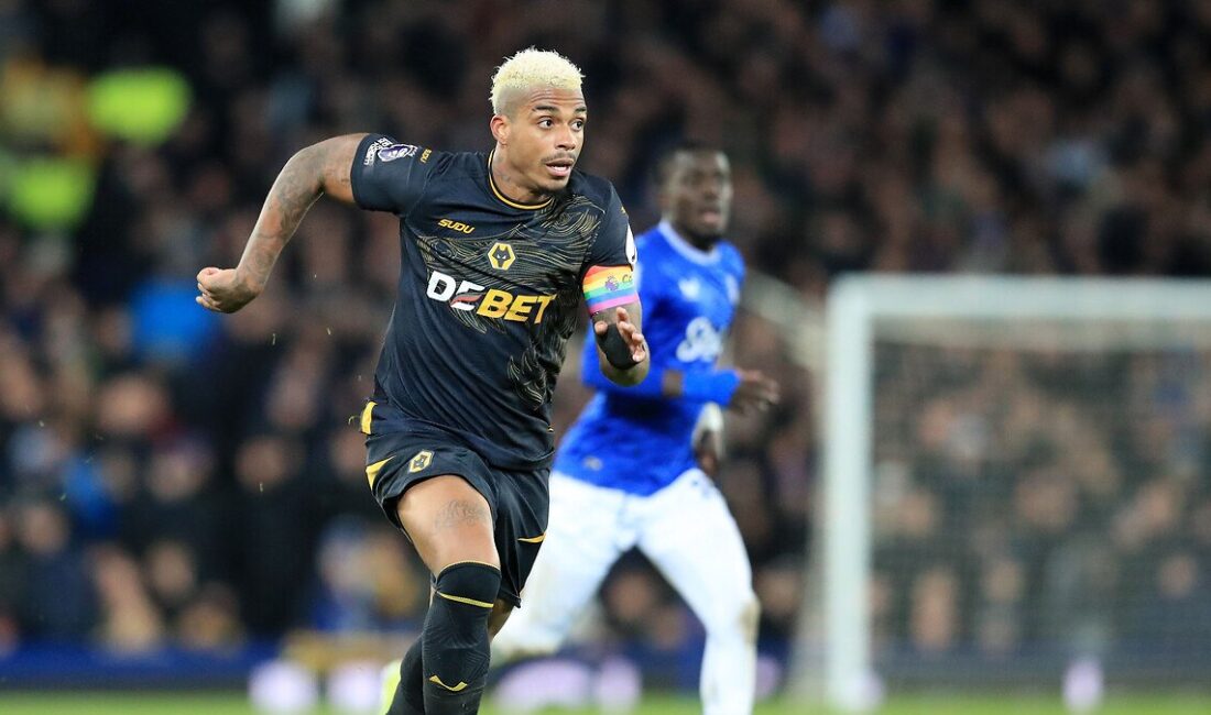 Galatasaray'da transfer süreci hızlanırken, Mario Lemina'nın gelişimi de dikkat çekiyor.