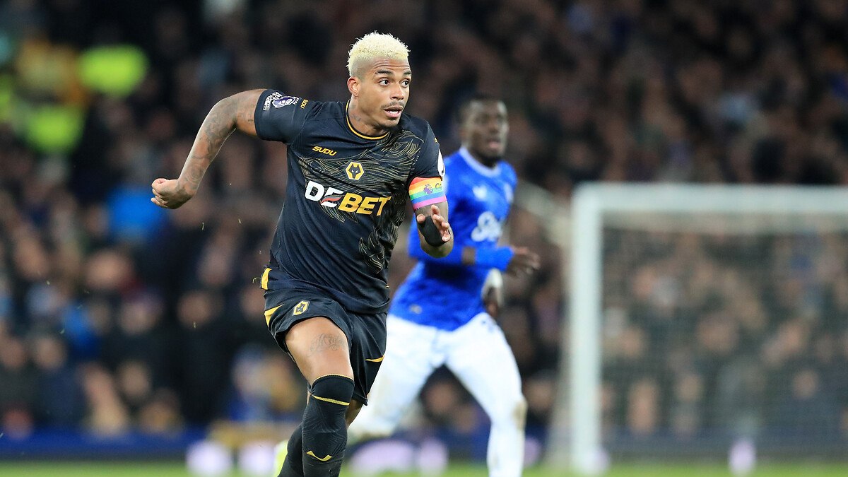 Galatasaray'da transfer süreci hızlanırken, Mario Lemina'nın gelişimi de dikkat çekiyor.