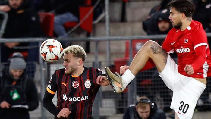 Galatasaray'ın AZ Alkmaar Mağlubiyeti ve Okan Buruk'un Değerlendirmeleri
