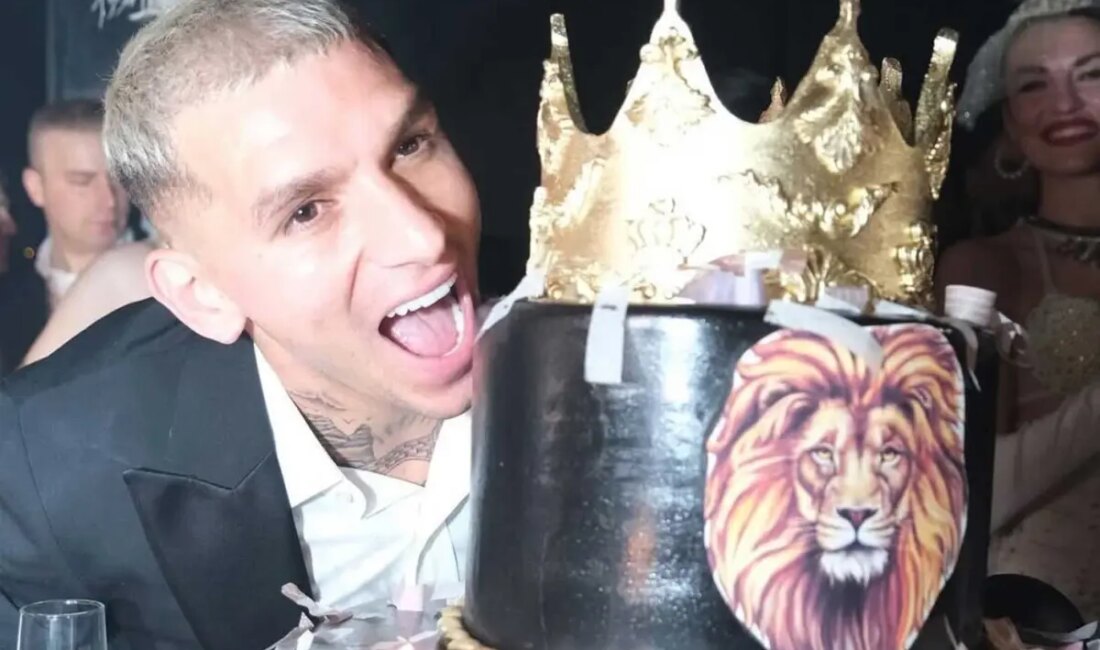 Galatasaraylı Lucas Torreira'nın 29. doğum günü kutlaması, futbolseverler için unutulmaz