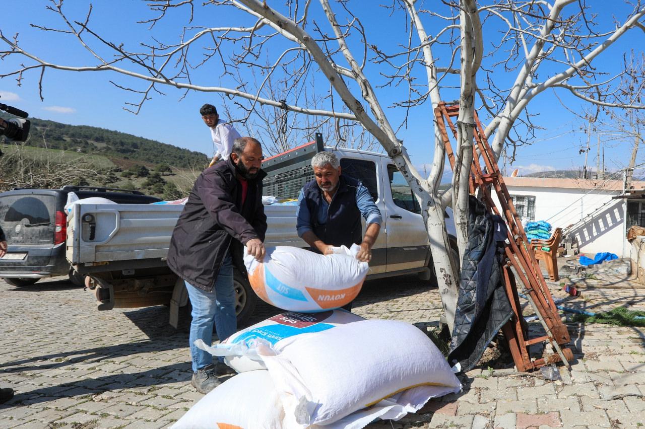 Gaziantep Büyükşehir Belediyesi'nin Deprem Sonrası Çiftçilere Desteği