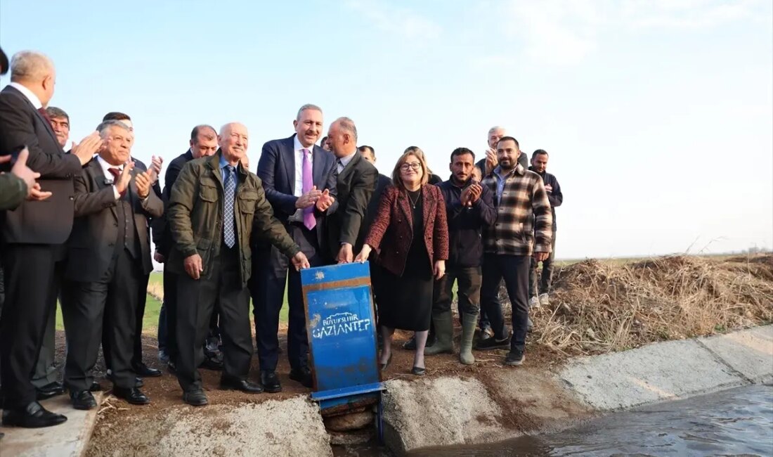 Gaziantep Oğuzeli'nde açılan yeni sulama hattı, bölgedeki tarımsal verimliliği artırmayı