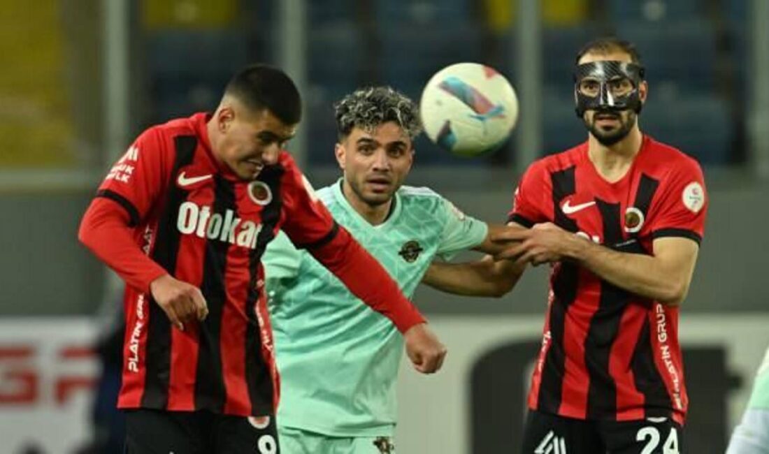 Gençlerbirliği ile Esenler Erokspor arasında oynanan karşılaşma 1-1 berabere sonuçlandı.