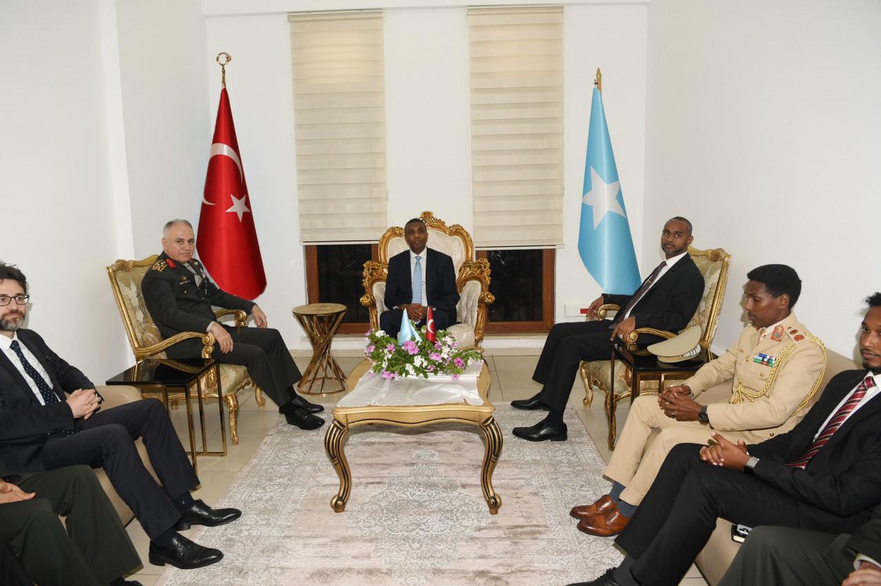Genelkurmay Başkanı Orgeneral Metin Gürak'ın Somali Ziyareti