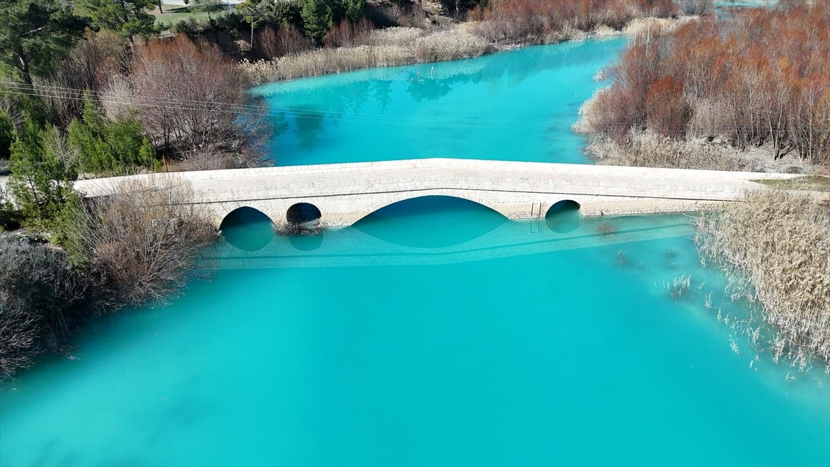 Göksu Nehri: Doğanın Turkuaz Mucizesi