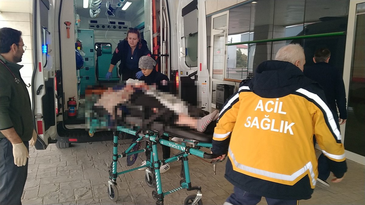 Gölcük'te Aile İçi Şiddet Olayı: Boşanmış Eşine Bıçakla Saldırı