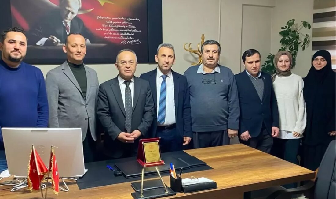 Gölyaka'da İlçe Milli Eğitim Müdürü Devir Teslim Töreni, eğitim camiasının