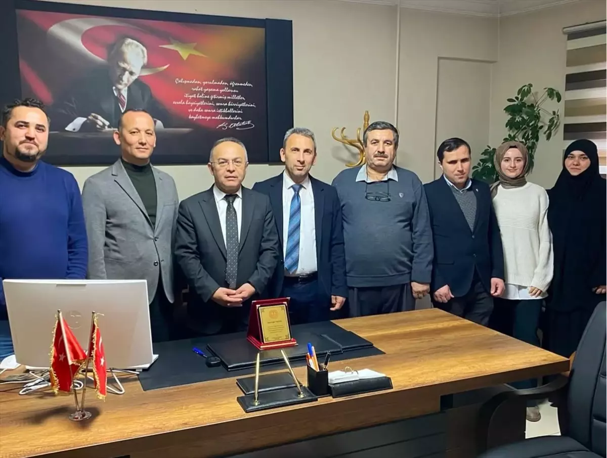 Gölyaka'da İlçe Milli Eğitim Müdürü Devir Teslim Töreni, eğitim camiasının