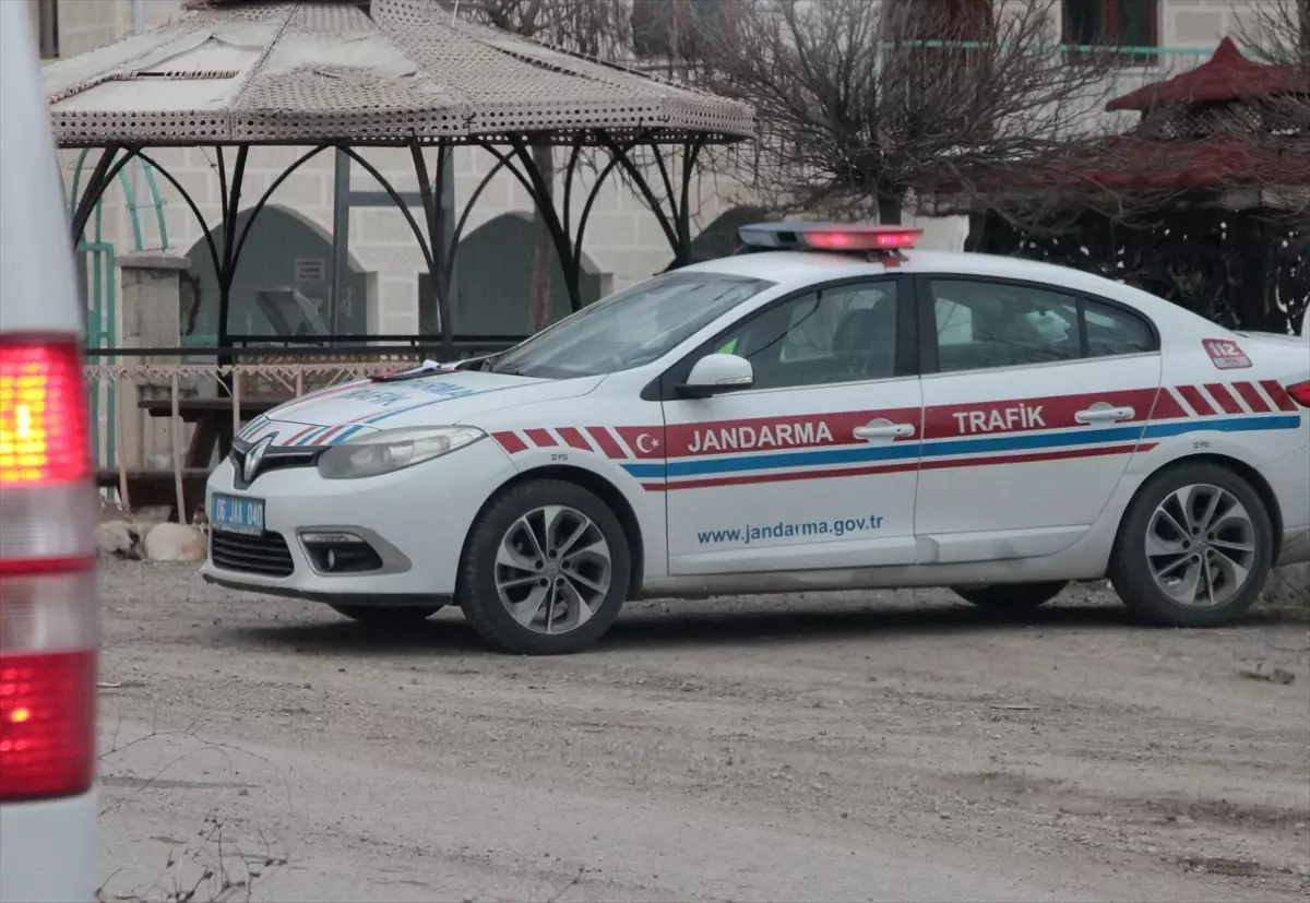 Güdül'de jandarma denetimleri, trafik güvenliği ve asayiş konularında önemli bir