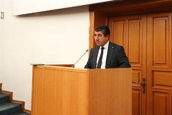 Düzce Belediye Başkan Yardımcısı Günden, Belediye Meclisi toplantısında Çerkez Taşköprü