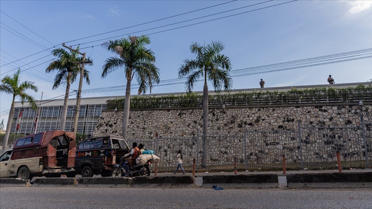 Haiti'de silahlı çetelerin Kenscoff kasabasına düzenlediği saldırı, bölgedeki güvenlik durumunu