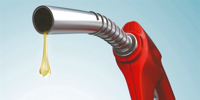 Ham petrol fiyatlarındaki düşüş, küresel ekonomik dengeleri nasıl etkiliyor? Trump'ın