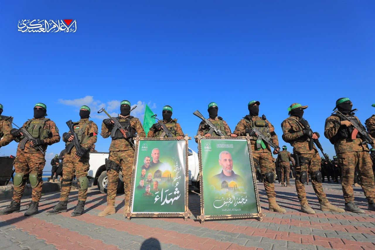 Hamas ve İsrail Arasında Esir Takası: 183 Filistinli Esir Serbest Bırakıldı