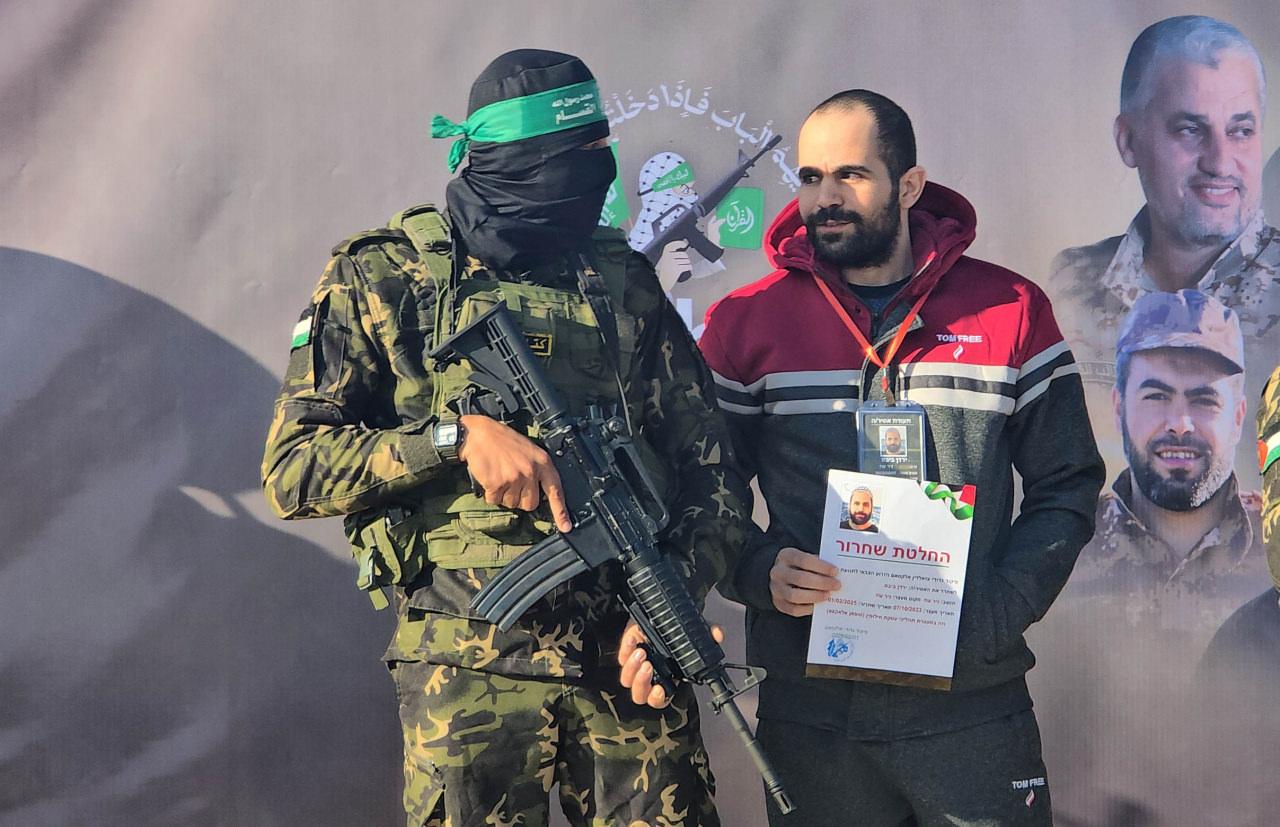 Hamas ve İsrail Arasında Esir Takası: 183 Filistinli Esir Serbest Bırakıldı