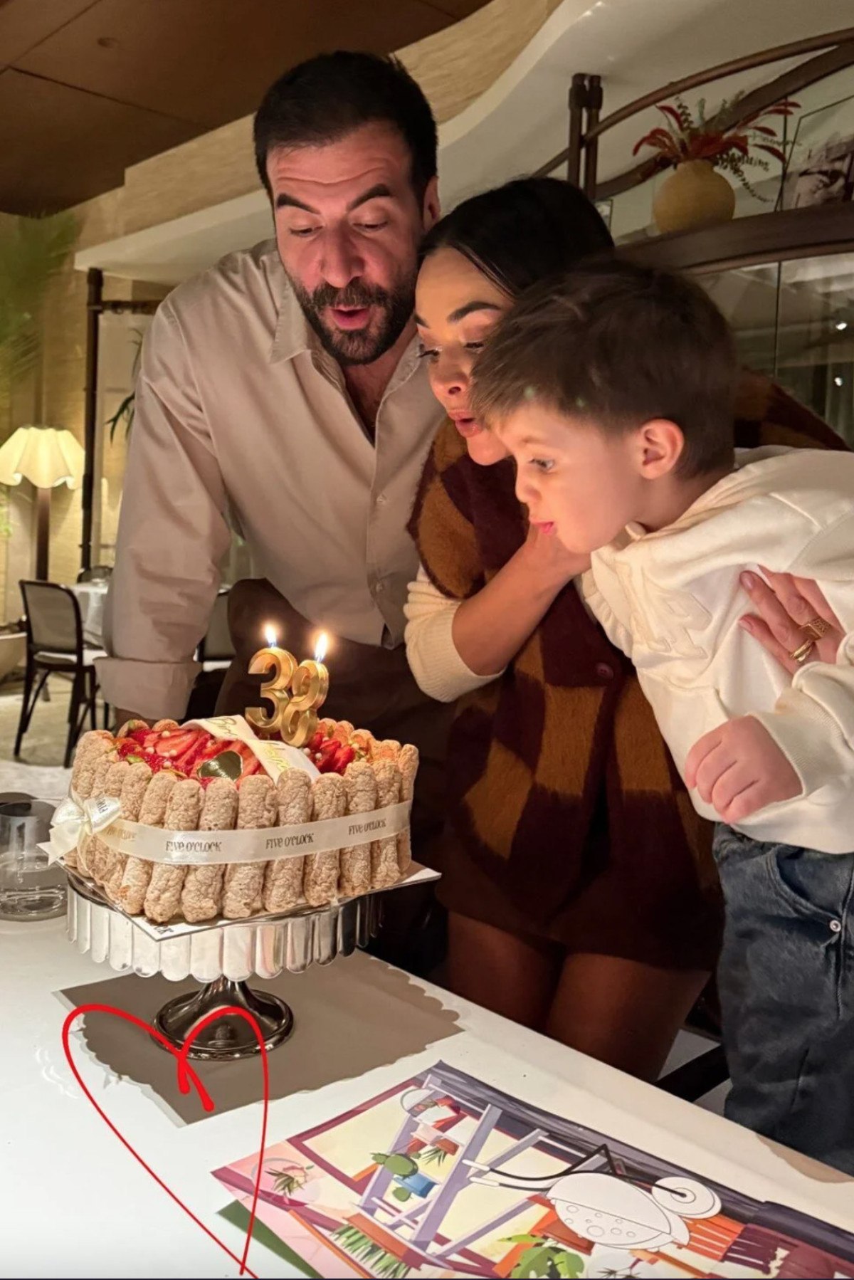 Hande Soral'ın Doğum Günü Kutlaması