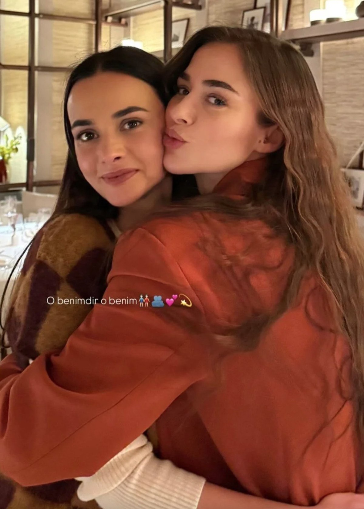 Hande Soral'ın 38. Doğum Günü Kutlaması