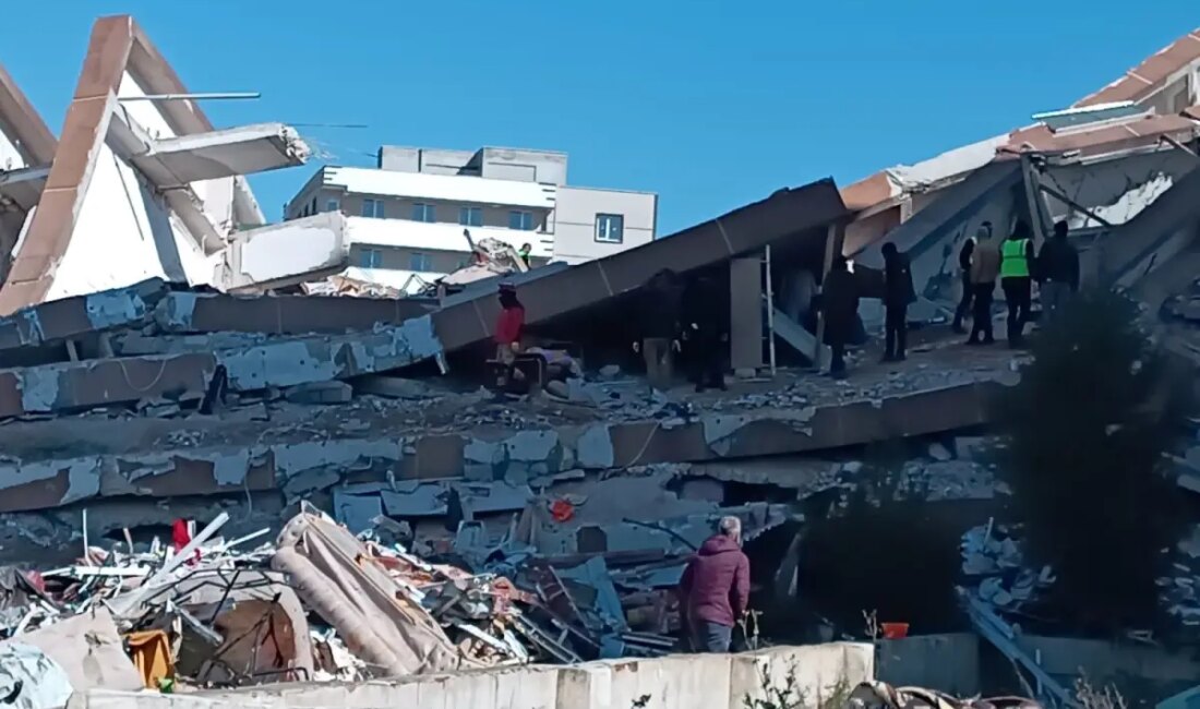 Hatay'da meydana gelen depremin ardından açılan davada, 69 canın kaybıyla