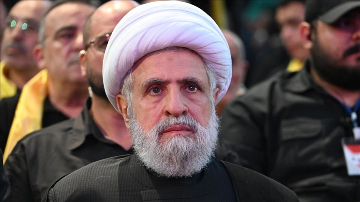Hizbullah lideri Naim Kasım, İsrail’in 18 Şubat’ta Lübnan topraklarından büsbütün