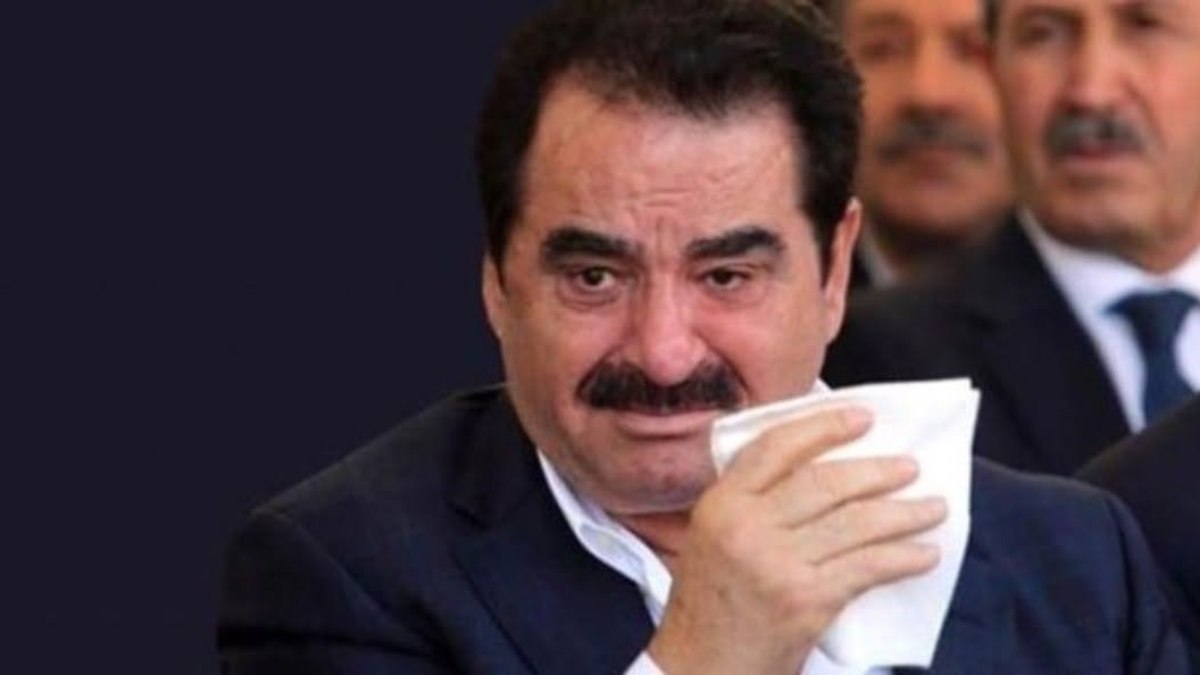 Ünlü sanatçı İbrahim Tatlıses, sevilen davulcu Ahmet İzgi'ye veda etti.