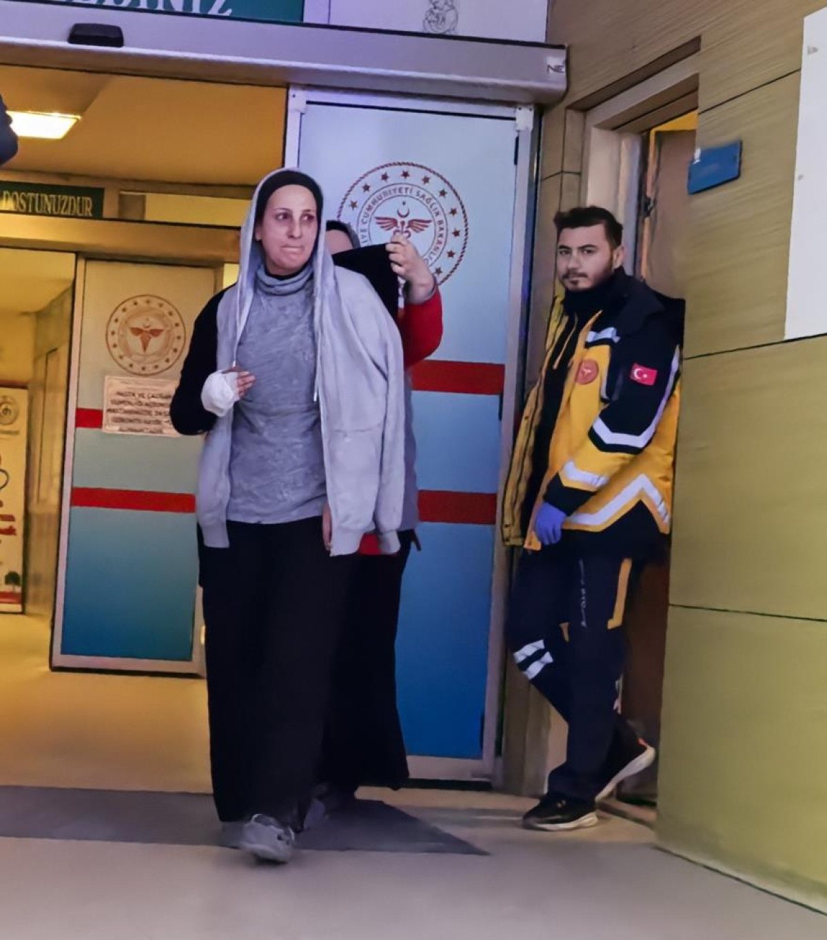 İnegöl'de İş Kazası: Kadın İşçi Elini Delik Makinesine Kaptırdı