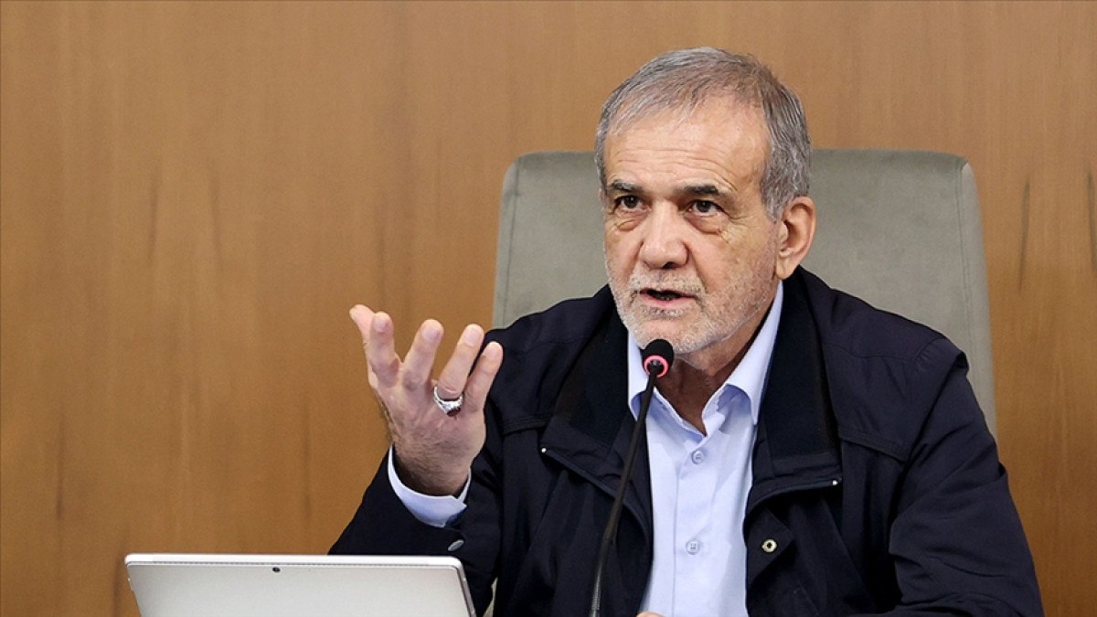 İran Cumhurbaşkanı Mesud Pezeşkiyan'ın Buşehr Ziyareti