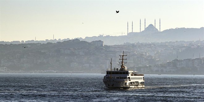 İstanbul'da deniz ulaşımında sefer durdurulmasıyla ilgili önemli duyuruya ulaşın. Hava