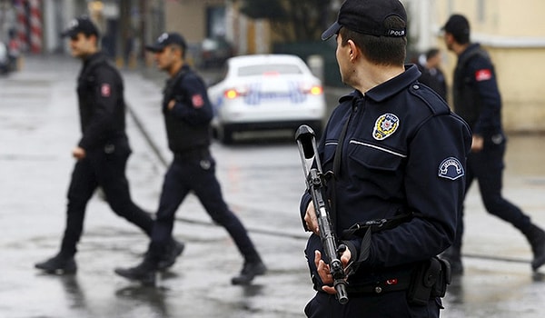 İstanbul Organize Suçlarla Mücadele Ekiplerinin Edirne Operasyonu: Gözaltılar ve Gelişmeler