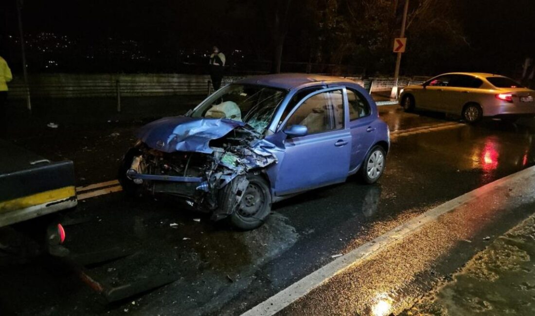 İstanbul Sarıyer'de yağmurlu havada meydana gelen feci trafik kazası, sürücülerin