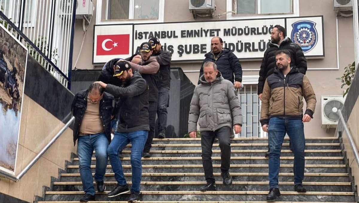 İstanbul'da Dolandırıcılık Çetesi Çökertildi