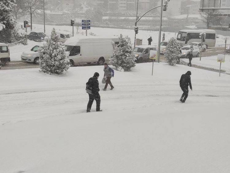 İstanbul'da Kar Yağışı ve Soğuk Hava Uyarısı