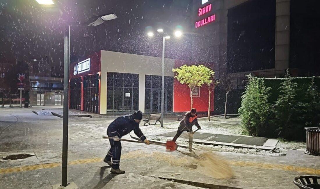 İstanbul’da etkili olan kar yağışı ve soğuk hava koşulları nedeniyle