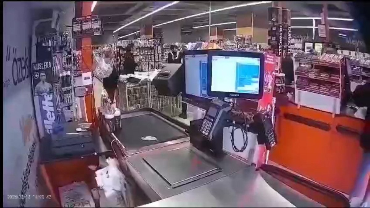 İstanbul'da Market Gerginliği: Kadın Çalışan İşten Çıkarıldı