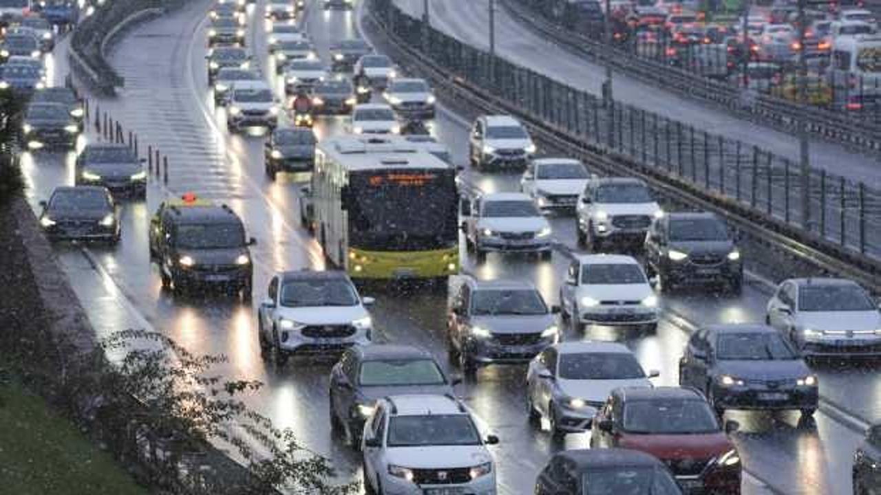 İstanbul'da trafik yoğunluğu her geçen gün artıyor. Şehir içi ulaşımda