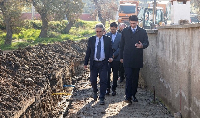 İzmir Büyükşehir Belediyesi, Aliağa'da gerçekleştirdiği altyapı projeleriyle şehrin modernizasyonunu sağlıyor.