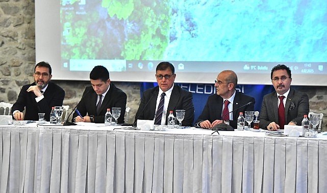 İzmir Ekonomik Kalkınma Koordinasyon Kurulu Toplantısı, kentin ekonomik büyümesine yönelik