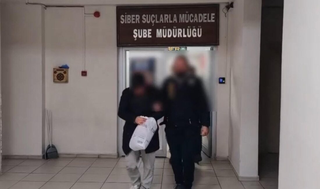 İzmir'de gerçekleştirilen yasa dışı bahis operasyonunda 30 kişi gözaltına alındı.