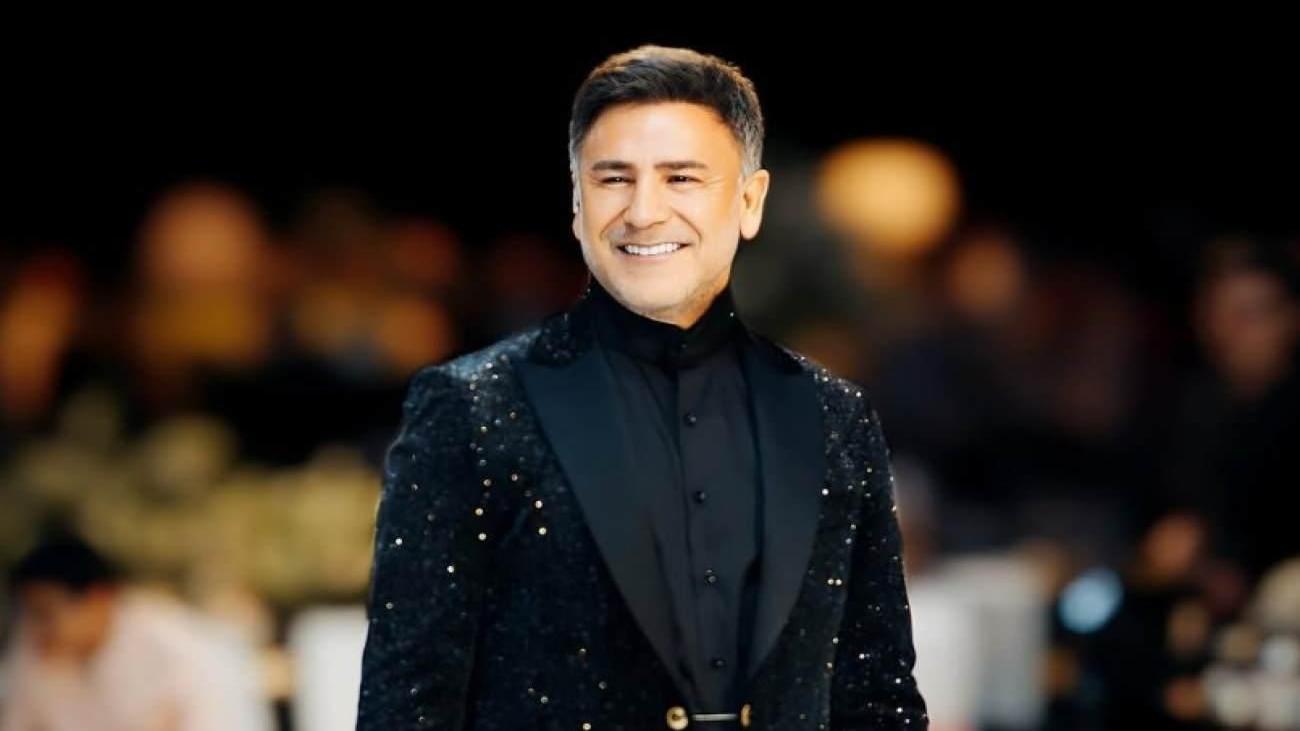 İzzet Yıldızhan, oğlu ile birlikte Galler'e yaptığı muhteşem ziyarette, unutulmaz