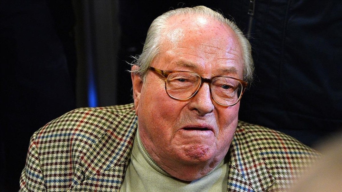 Jean-Marie Le Pen'in Mezarı Saldırıya Uğradı
