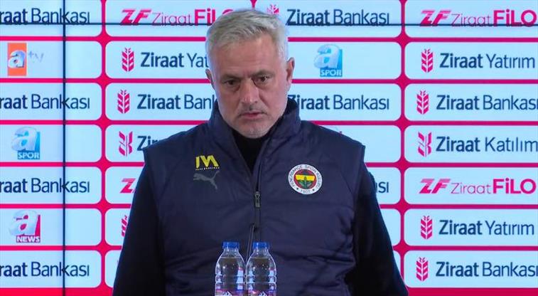 Jose Mouriyho Dan Sakatlik Açiklamasi Listede Olmayacak