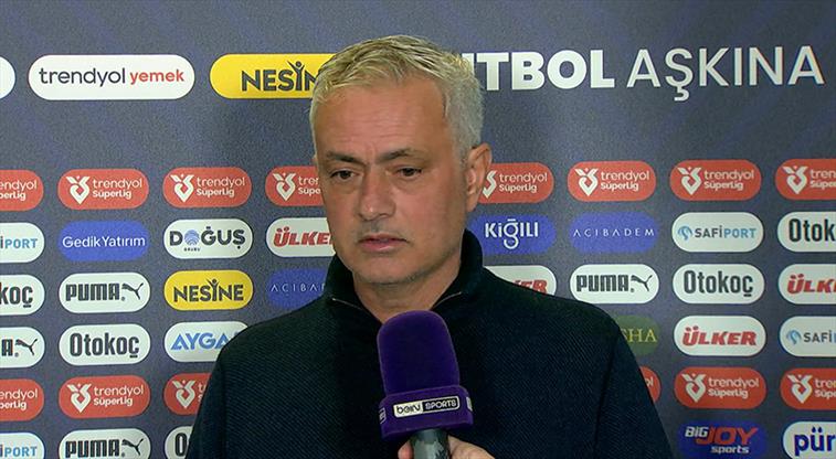 Jose Mouriyho Dan Yeniy transferci İçik.