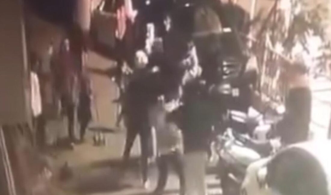 Kağıthane'de gençler arasında meydana gelen kavga, silah sesleriyle yankılandı. Olayın