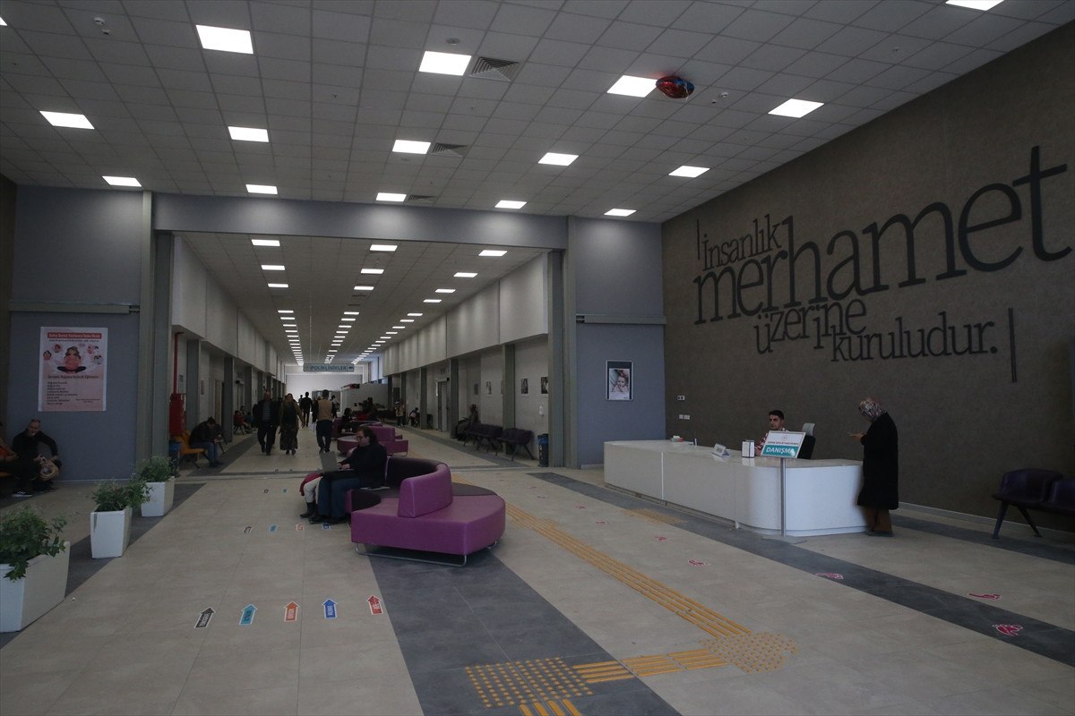 Kahramanmaraş Depremleri ve Defne Devlet Hastanesi'nin Başarıları