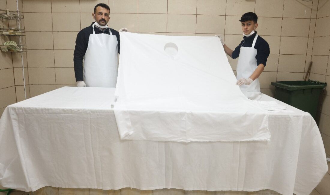 Kahramanmaraş merkezli depremlerin ardından, bölgedeki gassalların tanıklıklarıyla yaşanan acıları, dayanışmayı