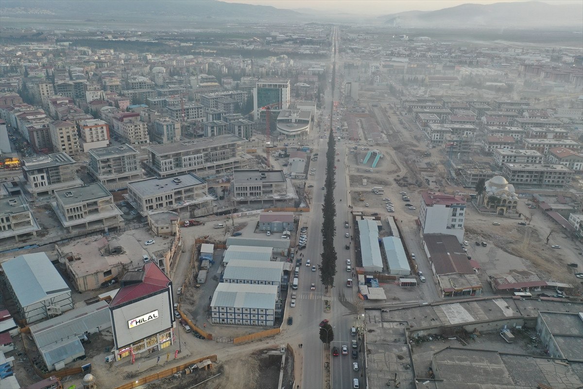 Kahramanmaraş Merkezli Depremlerin İki Yıl Sonrası: Yeniden İnşa ve Dönüşüm