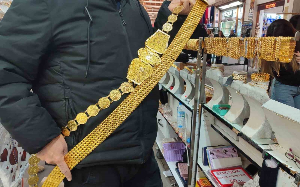 Kahramanmaraş'ta Düğünlerde İmitasyon Altın Tercihi Artıyor
